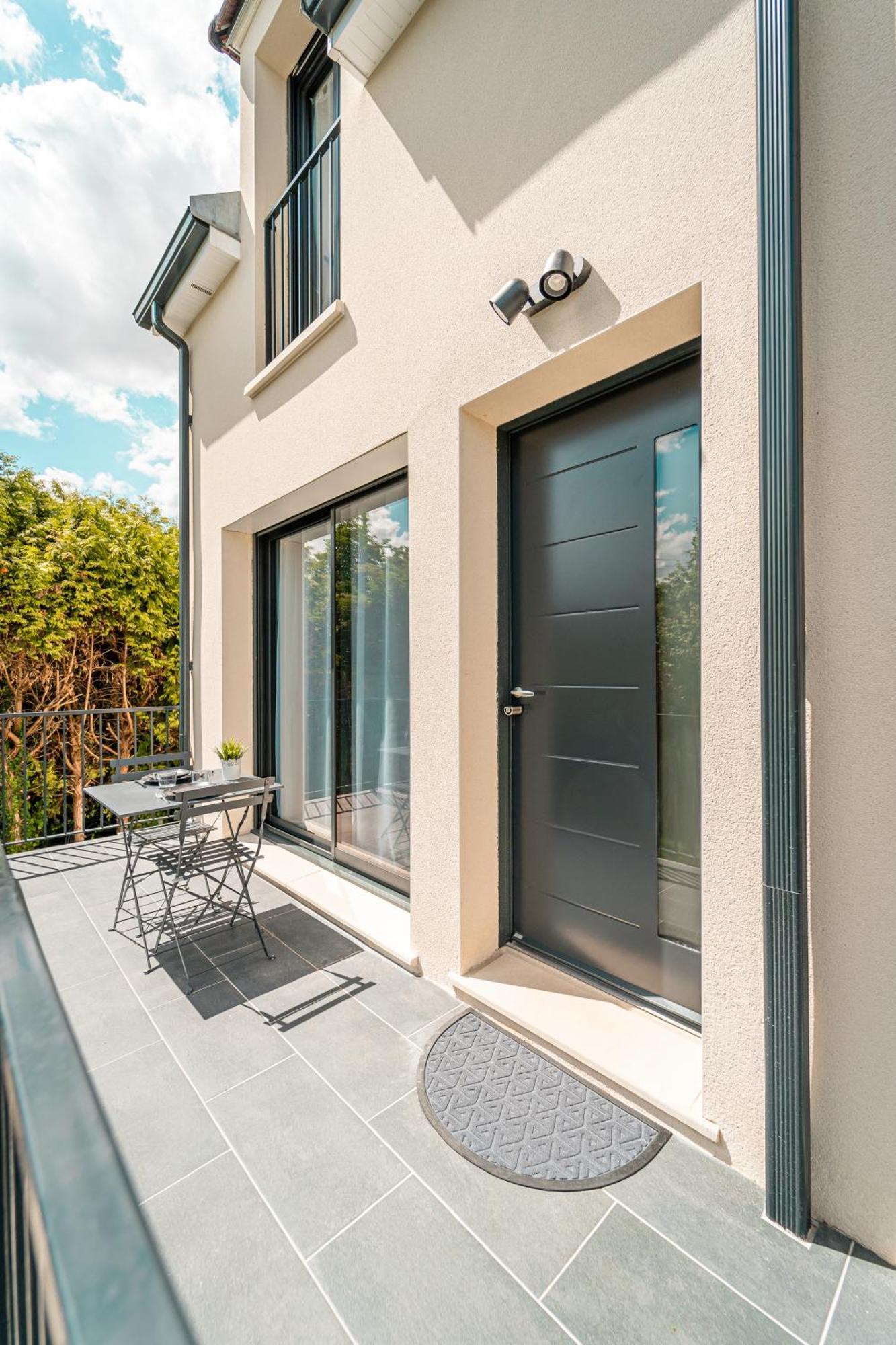 Le Cool Plex Duplex Avec Jardin, Disney 10Mn Esbly ภายนอก รูปภาพ
